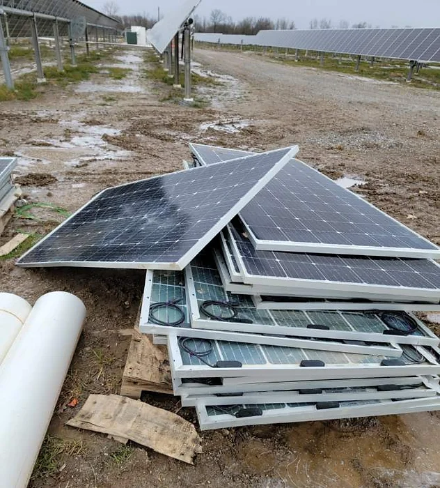 Solar Panel Cleanup